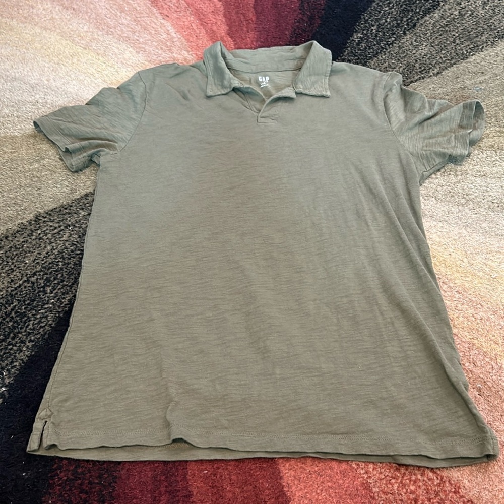 Men’s Gap Polo
